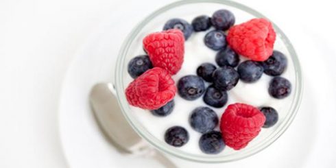 yoghurt, yogurt, berries